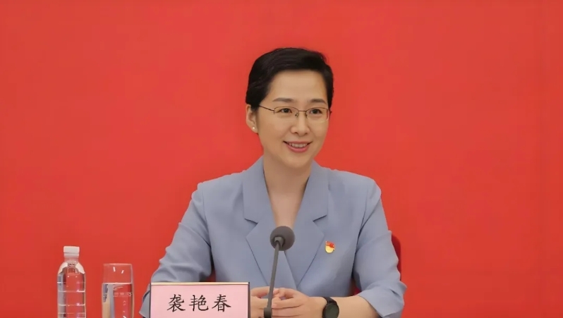 襲艷春
