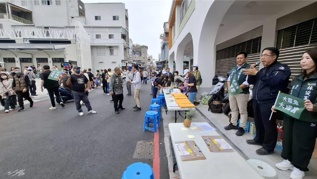 大罷免攤位