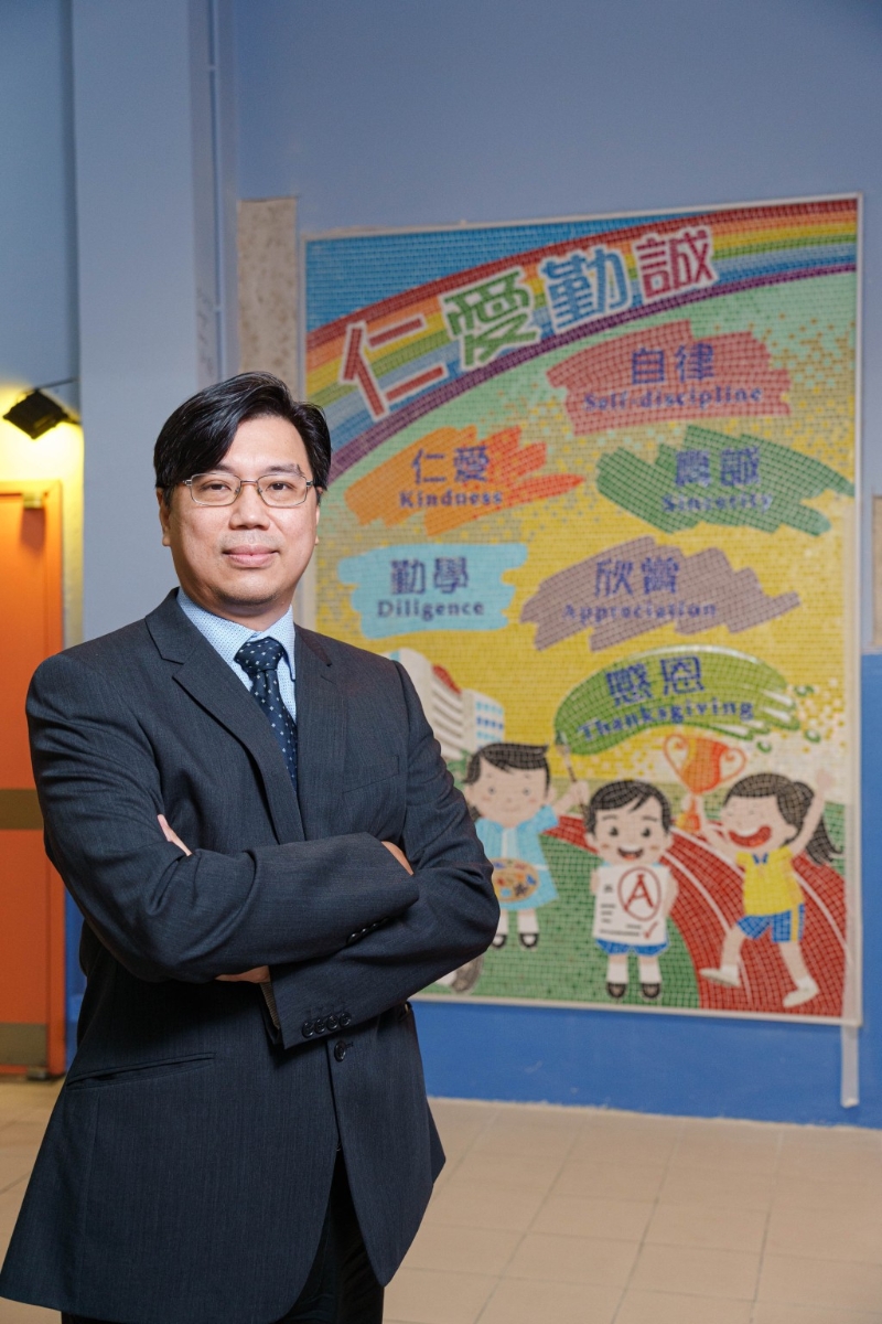 樂善堂楊仲明學(xué)校蕭子亮校長（圖片來源：受訪者提供）