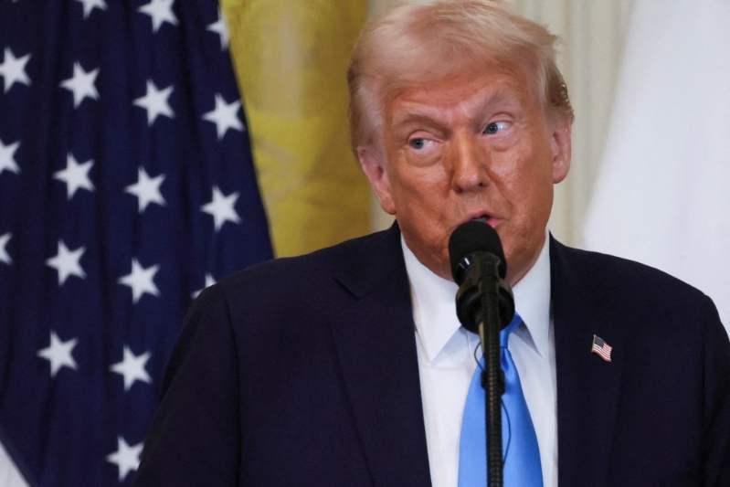 特朗普在上任前2天推出迷因幣「$TRUMP」，據(jù)報首2周光是手續(xù)費就手接近1億美元。路透社