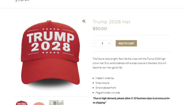 特朗普?qǐng)F(tuán)隊(duì)商店銷售“特朗普2028”字樣帽子