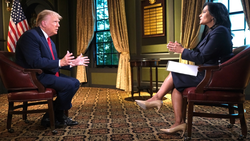 特朗普與NBC《與媒體有約》（Meet the Press）主持人維爾克（Kristen Welker）進(jìn)行一對(duì)一專訪。.jpg