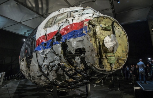 馬航MH17班機(jī)殘骸經(jīng)過重整，以便調(diào)查。 路透社
