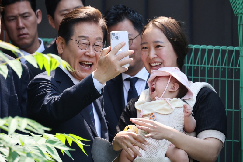 合影