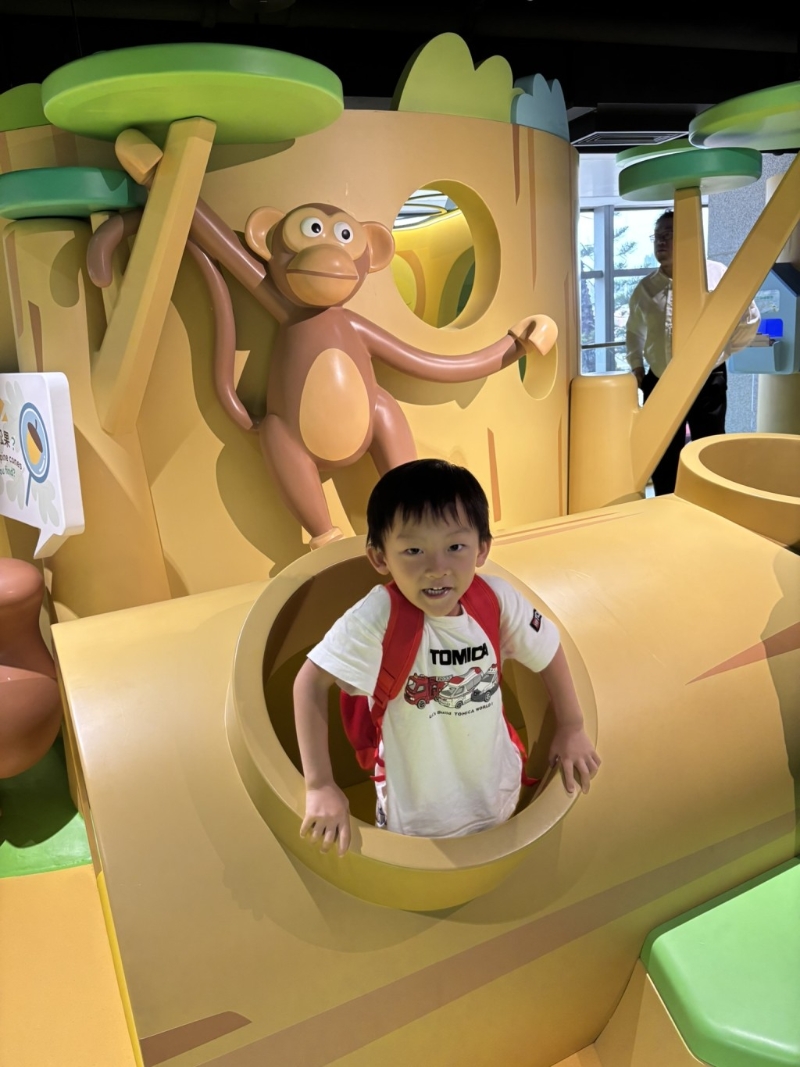 展城館1樓的最新展覽打卡位眾多， 小朋友又可以邊玩邊學(xué)習(xí)城市規(guī)劃。（