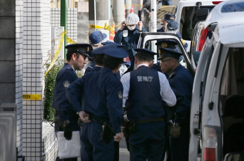 警察