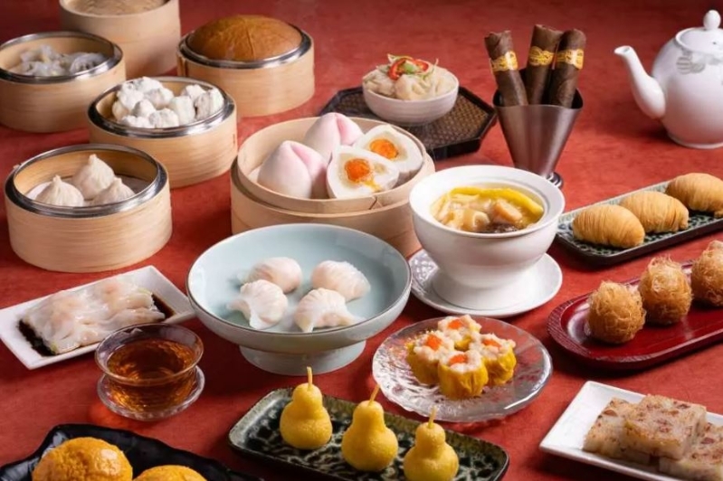 鴻星集團(tuán)作為香港知名的中菜品牌，旗下?lián)碛卸嚅g極具口碑的餐廳。