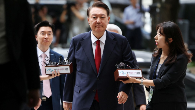 首爾中央地方法院批準(zhǔn)拘留令，尹錫悅再度被拘押。