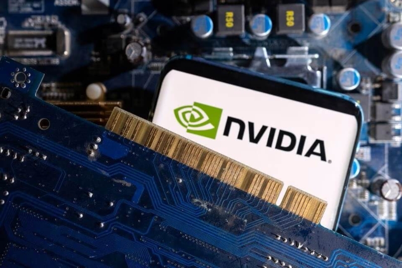 英偉達(dá)（NVIDIA）執(zhí)行長黃仁勛15日表示，美國政府已批準(zhǔn)H20晶片銷往中國。路透社