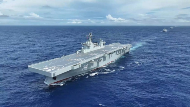 “湖北艦”近日赴南海訓(xùn)練。