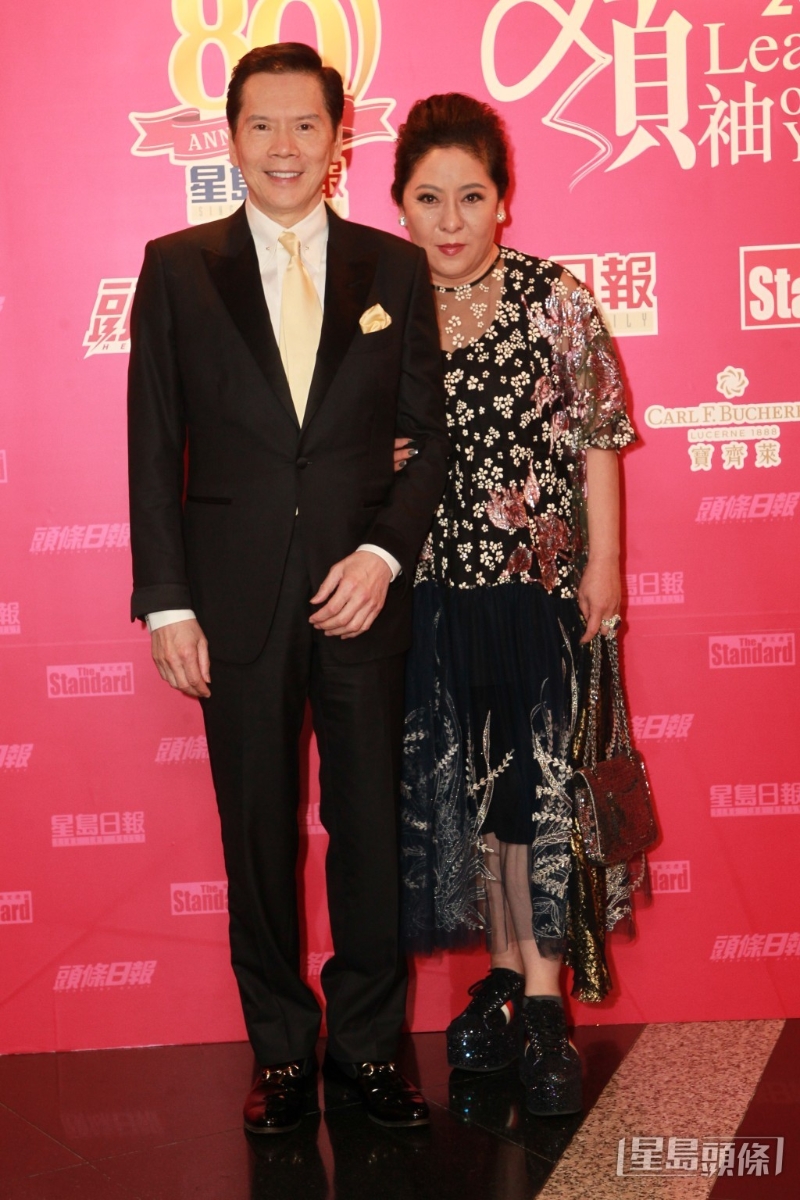 向太陳嵐與老公向華強(qiáng)結(jié)婚超過40年。