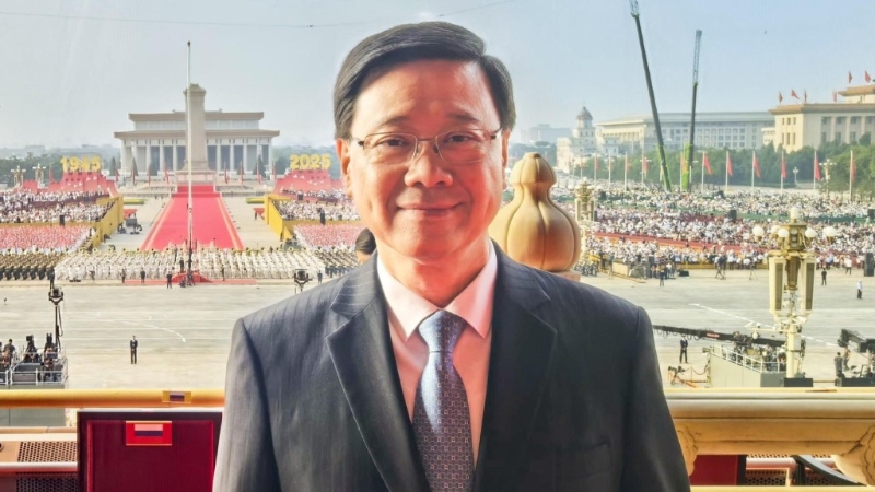 李家超