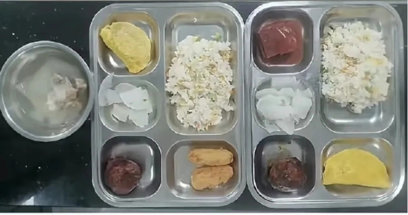 網(wǎng)傳上海學(xué)校提供的午餐。