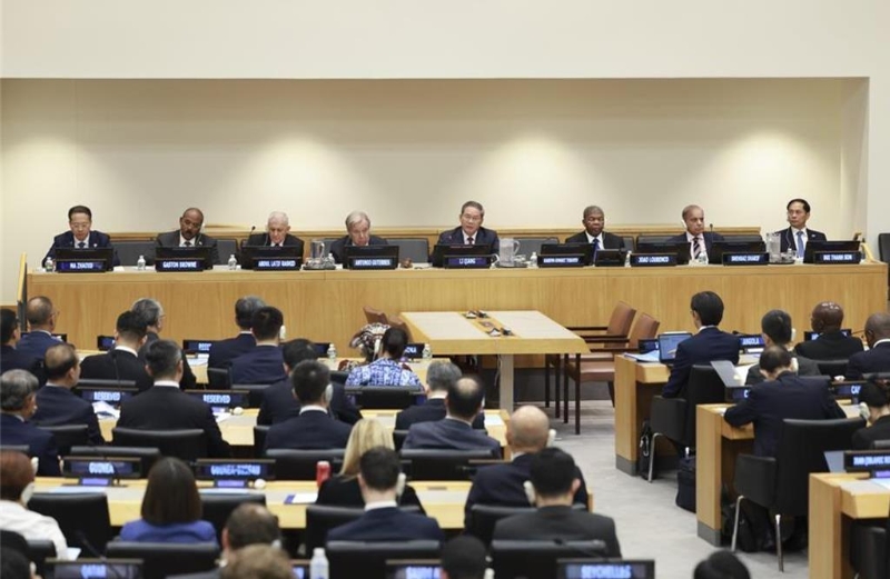 圖為總理李強在紐約聯(lián)合國總部出席中方主辦的全球發(fā)展倡議高級別會議致詞 圖為總理李強在紐約聯(lián)合國總部出席中方主辦的全球發(fā)展倡議高級別會議致詞