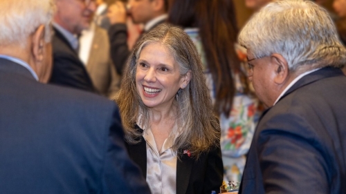 新任美國駐港總領(lǐng)事伊珠麗。