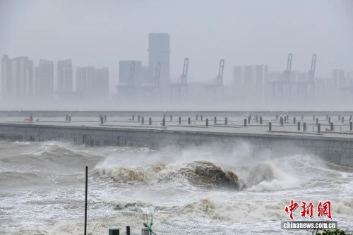 海口海域掀巨浪3