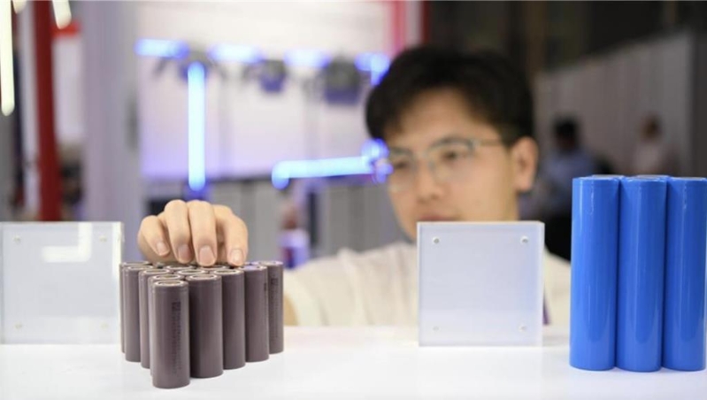 鋰電池示意圖，