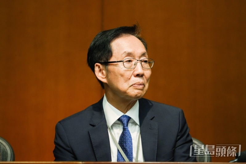 已經(jīng)擔(dān)任四屆立法會議員的陳健波稱目前是合適時間交棒予有心及有能之士。