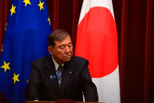 石破茂執(zhí)政386天后，周二早上率內(nèi)閣總辭。