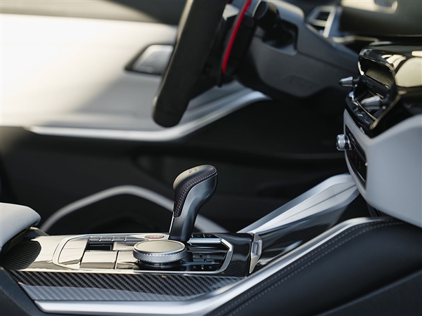 3.0T“機(jī)皇” 零百僅3.6秒！全新寶馬M3旅行版即將中國(guó)首發(fā)