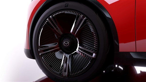 顏值沒輸過！馬自達(dá)絕美概念車亮相東京車展