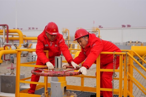 中國(guó)最大儲(chǔ)氣庫(kù)西氣東輸“開(kāi)倉(cāng)放糧” 中國(guó)最大儲(chǔ)氣庫(kù)西氣東輸“開(kāi)倉(cāng)放糧”