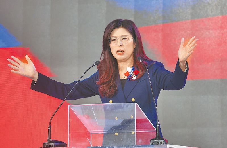 外界關(guān)注國(guó)民黨主席鄭麗文（見(jiàn)圖）何時(shí)與民眾黨主席黃國(guó)昌會(huì)面，黃國(guó)昌16日表示，雙方幕僚已在溝通細(xì)節(jié)，預(yù)計(jì)本周會(huì)面。