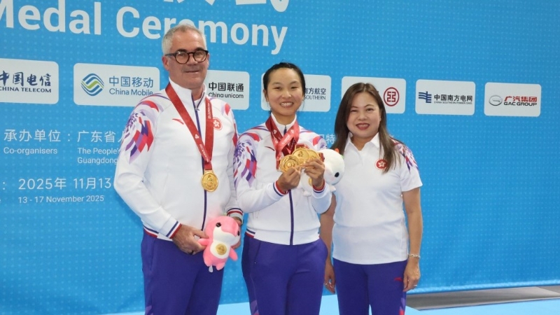 羅淑佩贊李思穎奪個(gè)人第三金“展名將風(fēng)采” 羅淑佩贊李思穎奪個(gè)人第三金“展名將風(fēng)采”