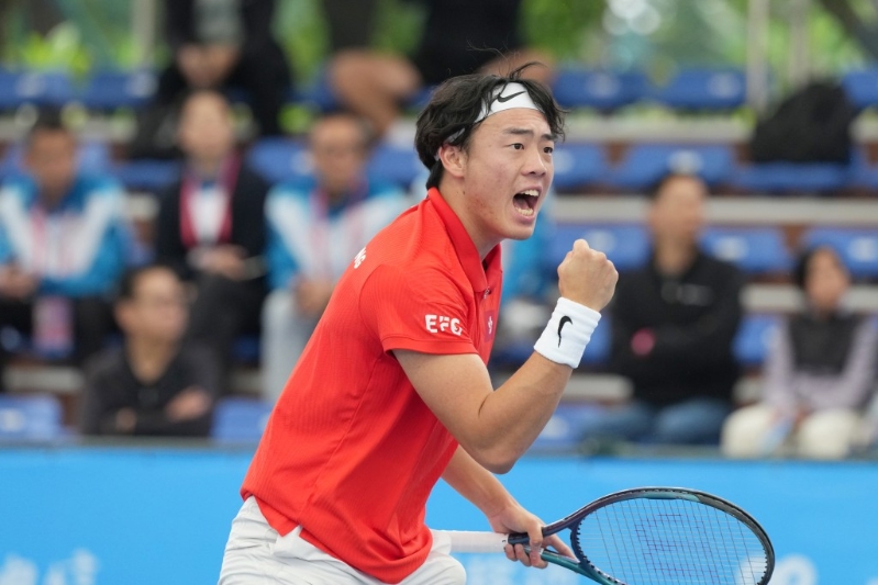 黃澤林(圖)網(wǎng)球男單4強(qiáng)對吳易昺。