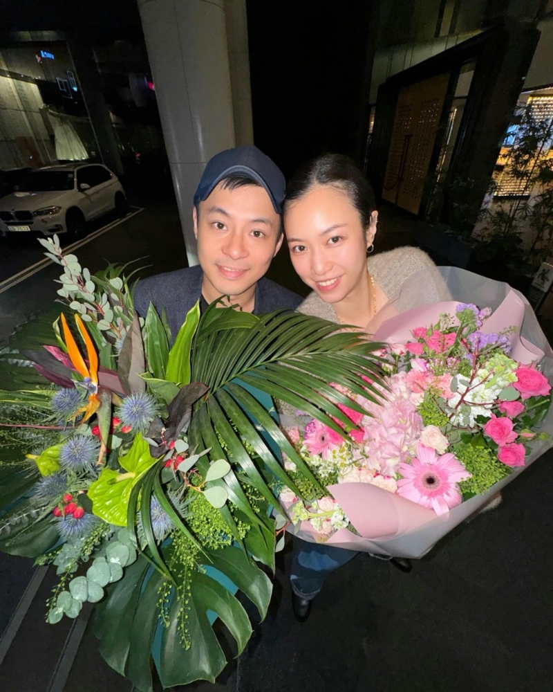 霍啟仁與女友拍拖多年。