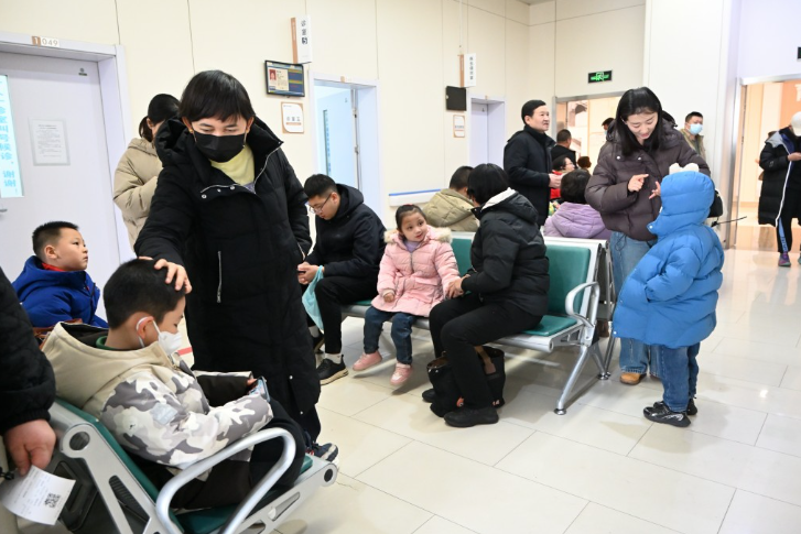 全國門診陽性率近45% 全國門診陽性率近45%